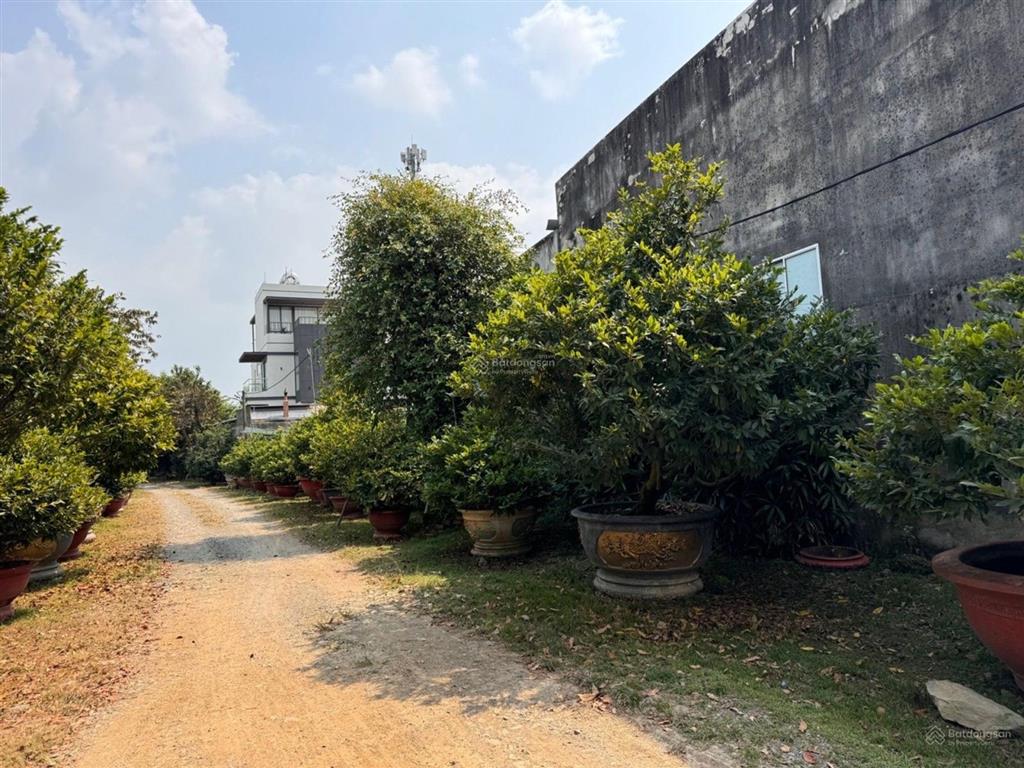 Lô đất hiếm 1.000m full thổ cư, long bình sát vinhomes grand park, q9