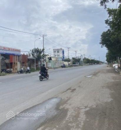 Bt, kho, xưởng, bãi container, 15.000m2 ( 1.820m2 thổ cư), doanh thu 1 tỷ/tháng , chỉ 750 tỷ.