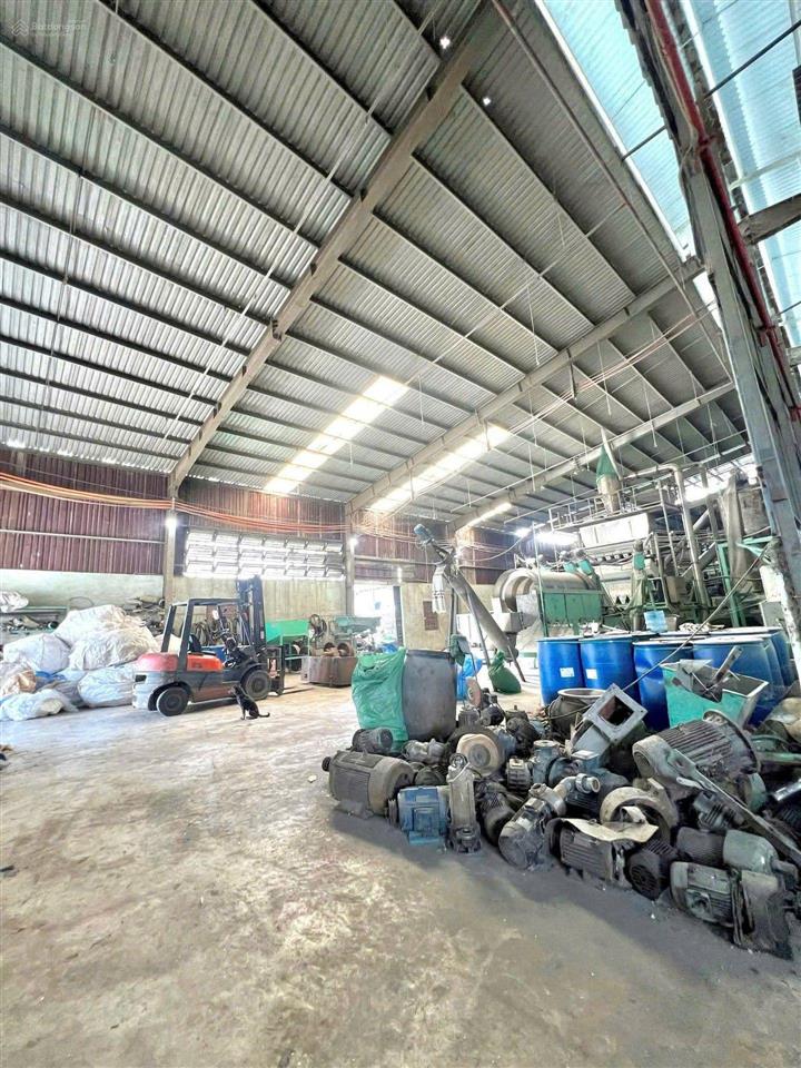 8.500m2 (6.300m2 thổ cư) 320 tỷ, bt, nhà xưởng, mt võ trần chí, tân tạo a, bình tân