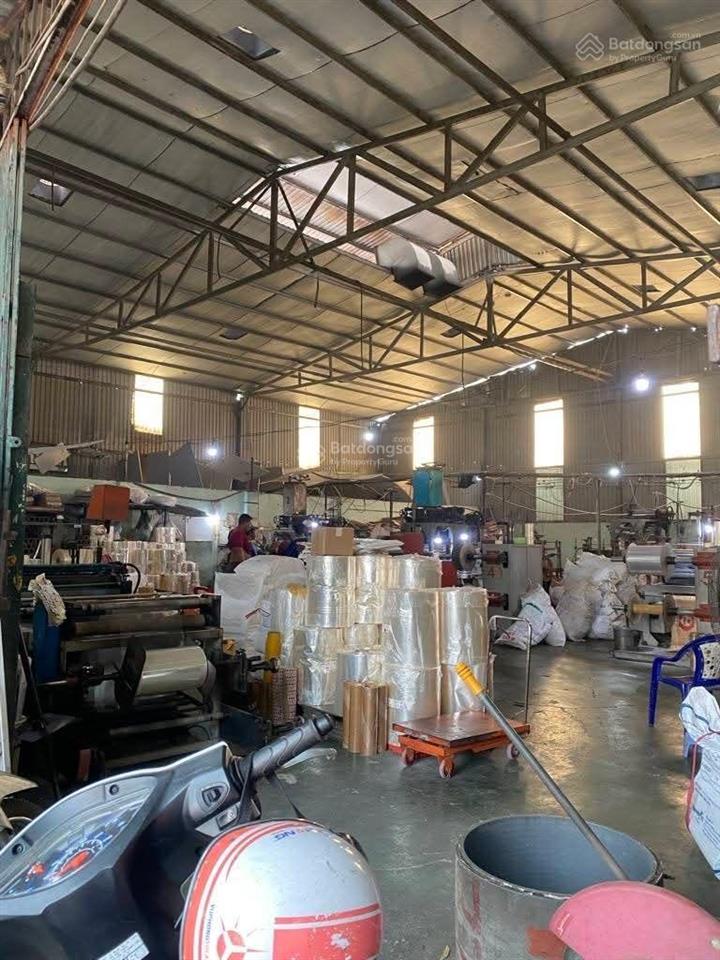 Nhà xưởng 2 tầng, 1.300m2 (27m38m), hương lộ 2, chỉ 25 tỷ, phường bình trị đông a, bình tân