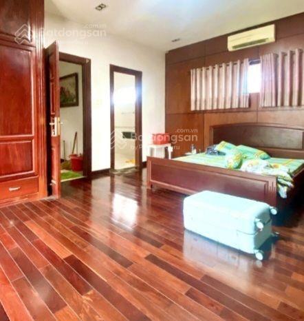 Ngộp bank chỉ 22 tỷ, nhà 5 tầng, 220m, p hiệp phú, tđ, hoàn công cong đủ