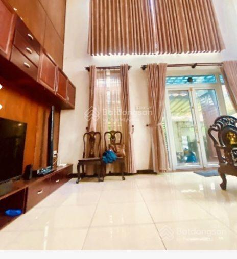 Ngộp bank chỉ 22 tỷ, nhà 5 tầng, 220m, p hiệp phú, tđ, hoàn công cong đủ