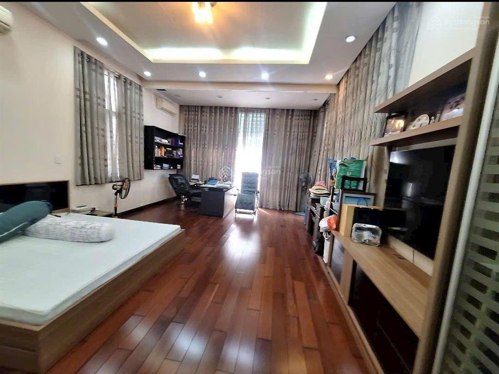 Aly12
chỉ 192 tỷ, siêu phẩm biệt thự góc 2 mặt tiền khu vip bình thọ tđ đẳng cấp giới thượng