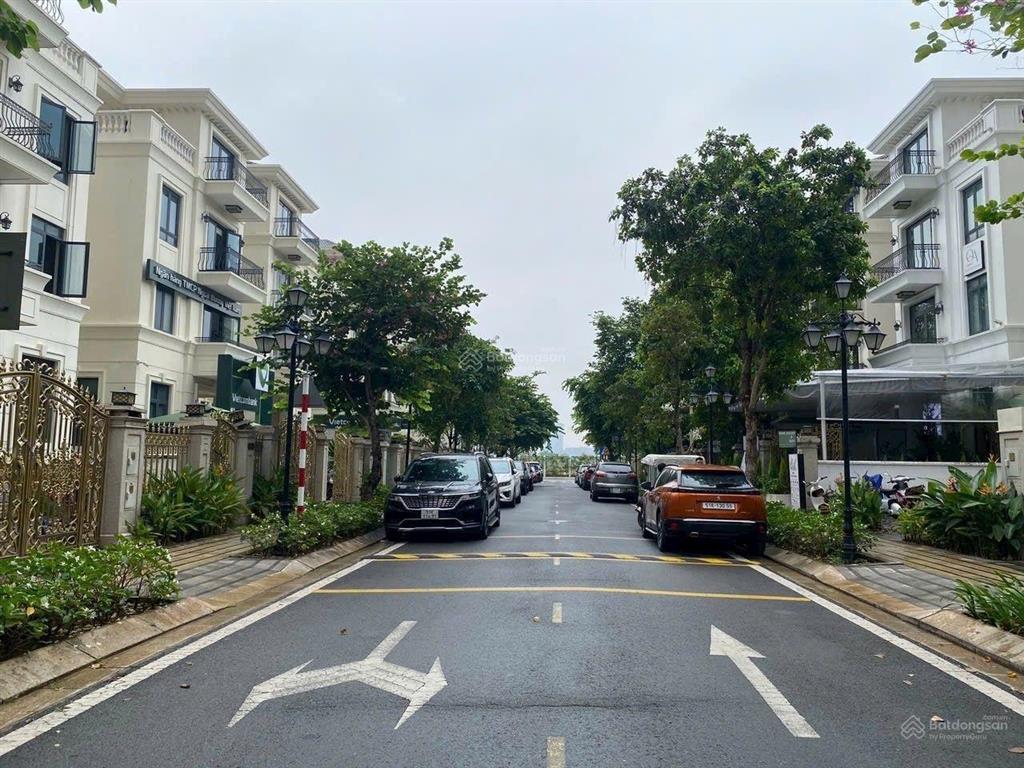 1.400 tỷ, 166.000m2 (800mx220m), bến cát, bình dương, công ty bán