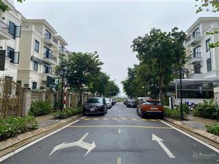 1.400 tỷ, 166.000m2 (800mx220m), bến cát, bình dương, công ty bán