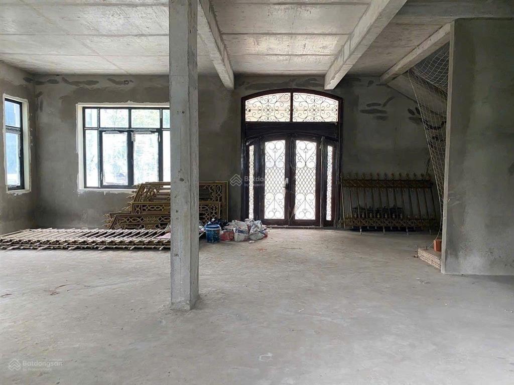 1.400 tỷ, 166.000m2 (800mx220m), bến cát, bình dương, công ty bán
