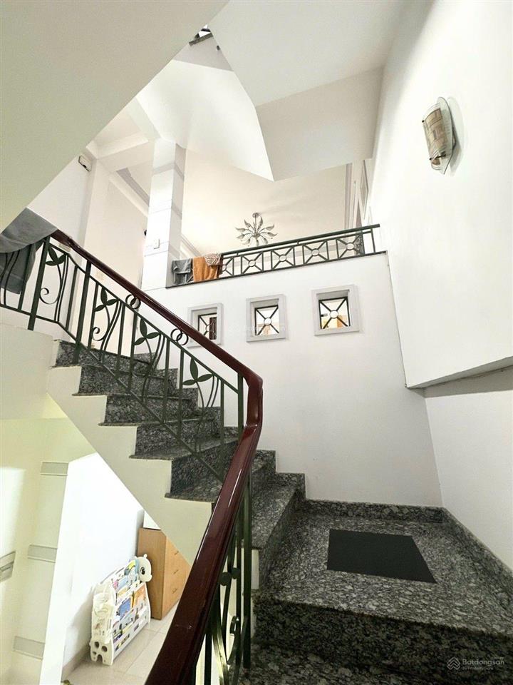 Phước bình. mt ngang 8m  liền kề global city, 200m công nhận 179m  ngang 8.16m cực hiếm