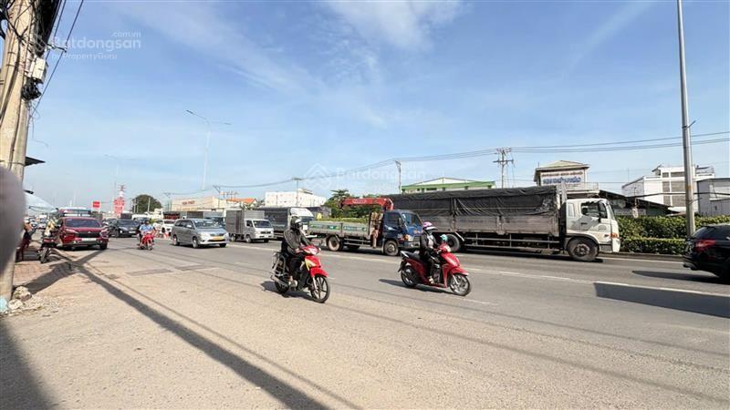Nhà xưởng, 9.875m² (chủ đang lên 5.000m² thổ cư) mt ql1a, phường an phú đông, quận 12, 500 tỷ