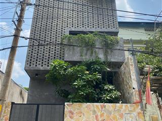 6.8 tỷ chốt nhanh  4 tầng mới 100%  hẻm xe hơi tới cửa  vuông vức