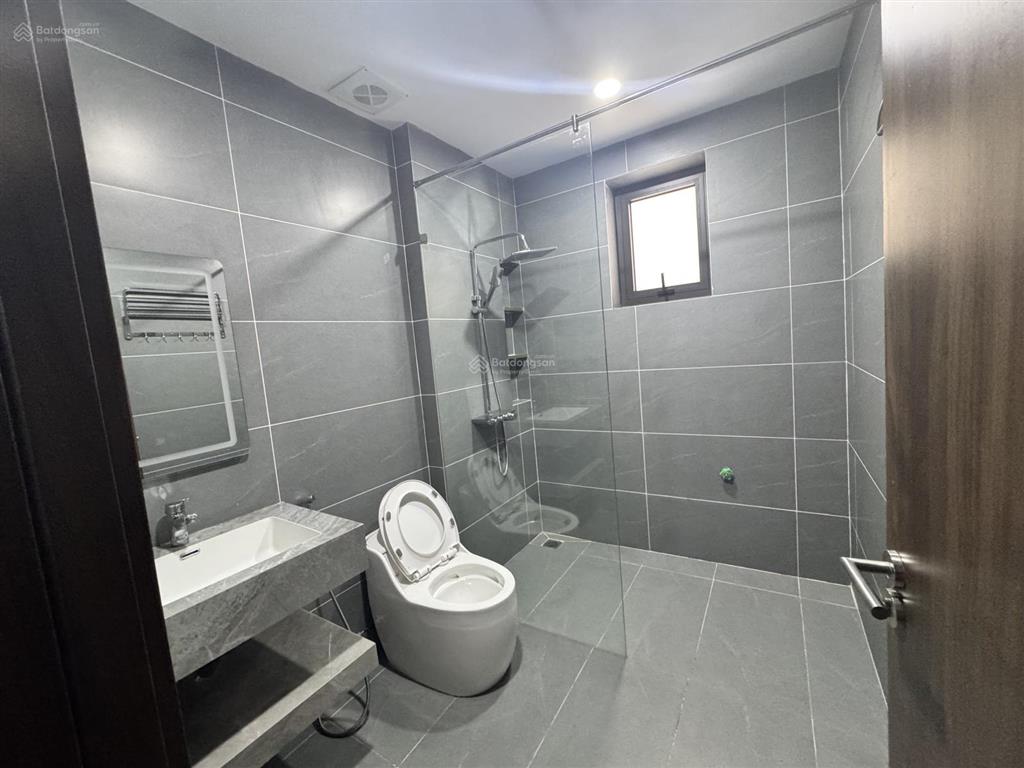 Bán phố 3pn, 4wc, 60m2 chỉ với 9,5 tỷ tại thạch bàn, q.long biên, hà nội