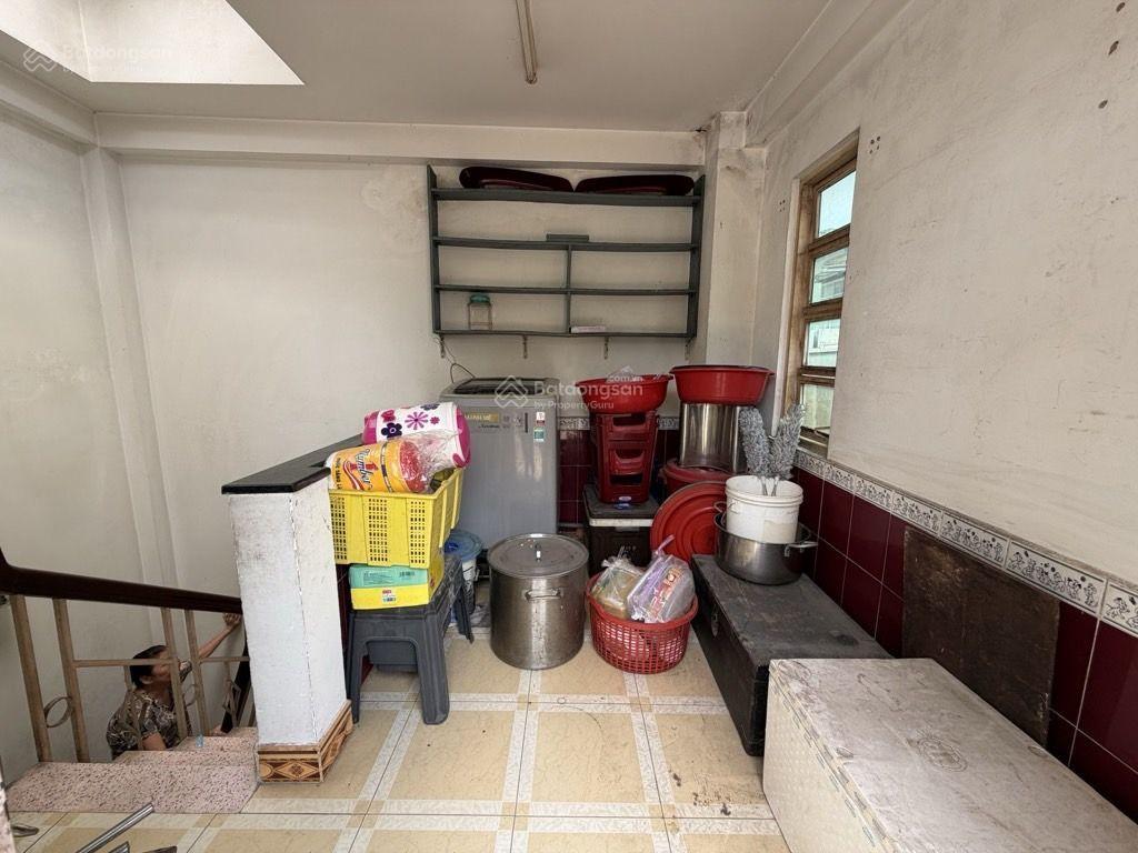 Quận 10 $$ 5.5 tl
bán nhà hẻm 3.5 m nhật tảo diện tích 4,3*8m. công nhận 32.4m2.