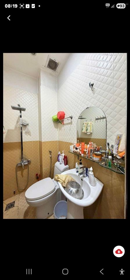 Quận 10 $$ 6.9 tl
bán nhà hiếm tô hiến thành dt 35/38( 3.2 12 )
gần 20m ra hẻm xe tải 