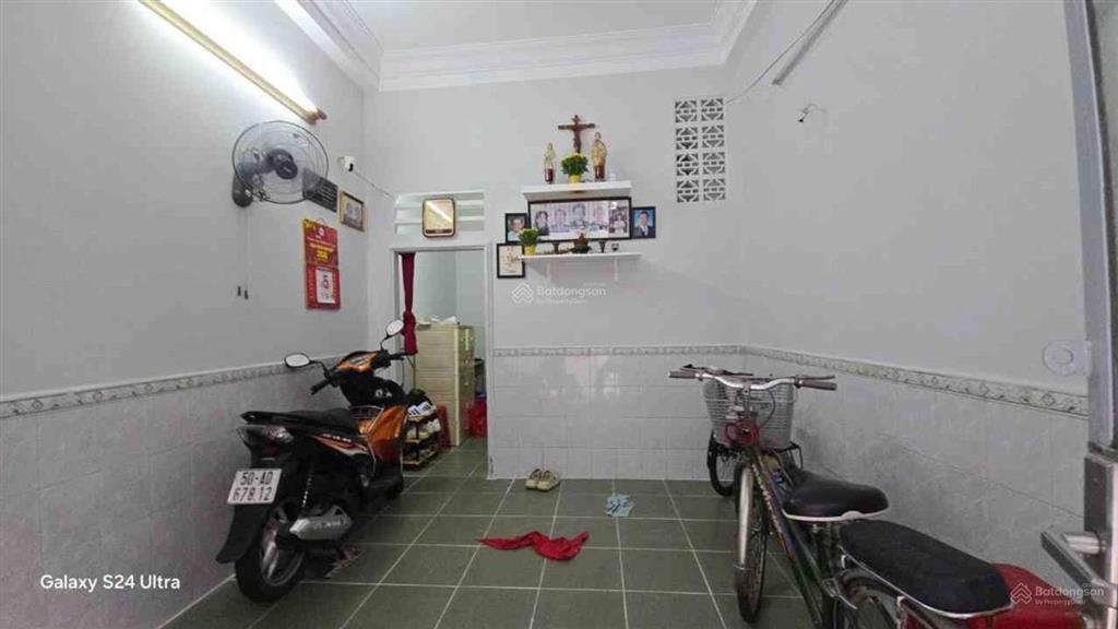 Quận 10 $ 5.8 tl
bán nhà nguyễn tri phương dt23 m2( 3.5 7.5)
kết cấu số tầng 3 (gồm 1 t