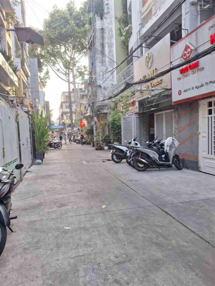 Quận 10 $ 5.8 tl
bán nhà nguyễn tri phương dt23 m2( 3.5 7.5)
kết cấu số tầng 3 (gồm 1 t