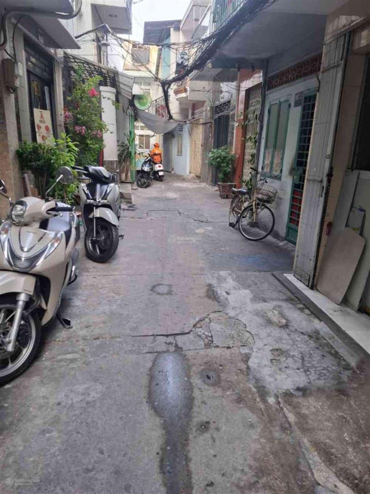 Quận 10 $ 5.8 tl
bán nhà nguyễn tri phương dt23 m2( 3.5 7.5)
kết cấu số tầng 3 (gồm 1 t