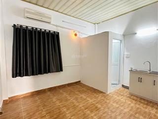 [quận 10] ##$$ 6.8 tl
bán nhà cách mạng tháng 8 dt 4m x dài 9.5m
40m2  3pn  cho thuê 12