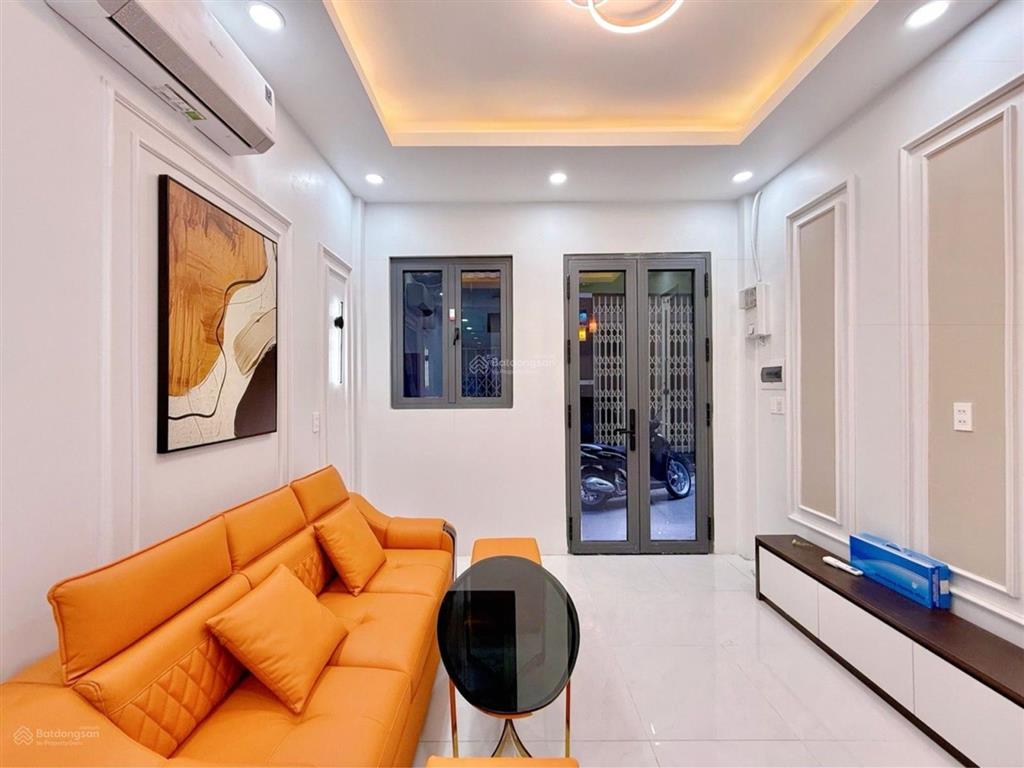 Phú nhuận ,phan tây hồ $$ 4.48 tl
dt21/27 m2 (3.6 7.5) siêu phẩm phố ẩm thực phan xích lo