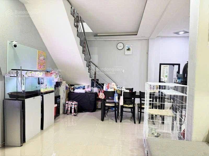 Tổng giảm 1.7 tỷ giá mới 6.8 tỷ tl
bán nhà lê hồng phong dt 46m² (ngang 3.6m nở hậu