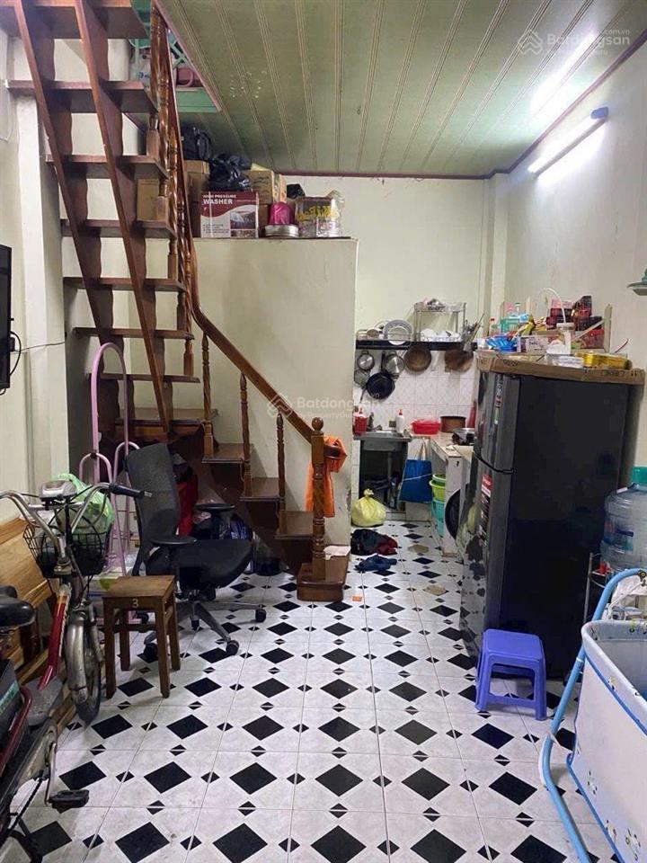 Phú nhuận $ 3.8 tl bán nhà sát mt huỳnh văn bánh, dt20 m2 (3.2 6.4) nhà nhỏ vào ở ngay