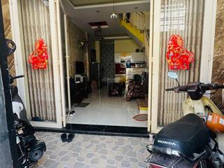 Tân bình $ 7.25 tl
bán nhà đường trung lang dt43 m² (4.3 x10)
3 tầng 3pn cách mt 15m g