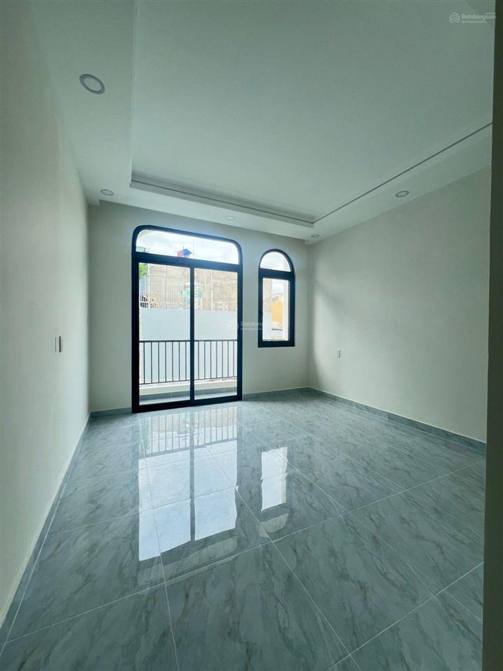 Quận 11 $ 7.3 tl
khu phân lô ,lạc long quân dt31 m2( 4 8)
nhà 5 tầng mới đẹp ở ngay