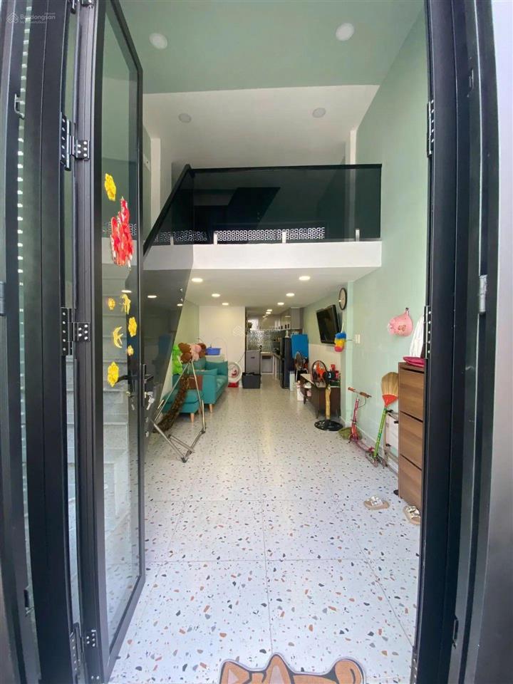 Bình tân $ giảm giá mới 4,15 tỷ
bán nhà bình trị đông dt 30 m2 (3,3 x 9,5) 3 tầng hẻm xe hơi