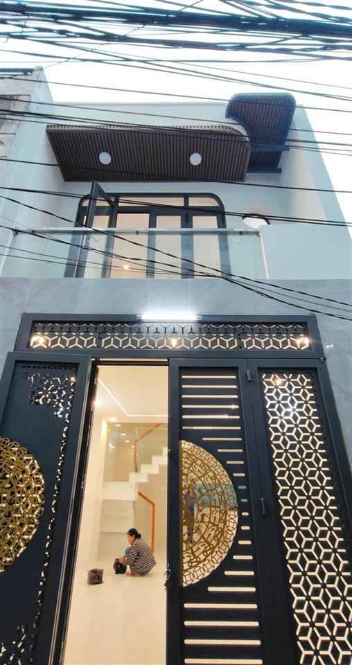 Bình tân $ 4.15 tl
bán nhà 26 tháng 3 dt 35 m2 (4m x 9m) nở hậu
kết cấu 2pn  2wc  1pk  1