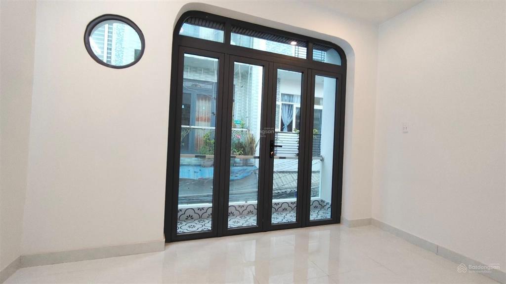 Bình tân $ 4.15 tl
bán nhà 26 tháng 3 dt 35 m2 (4m x 9m) nở hậu
kết cấu 2pn  2wc  1pk  1