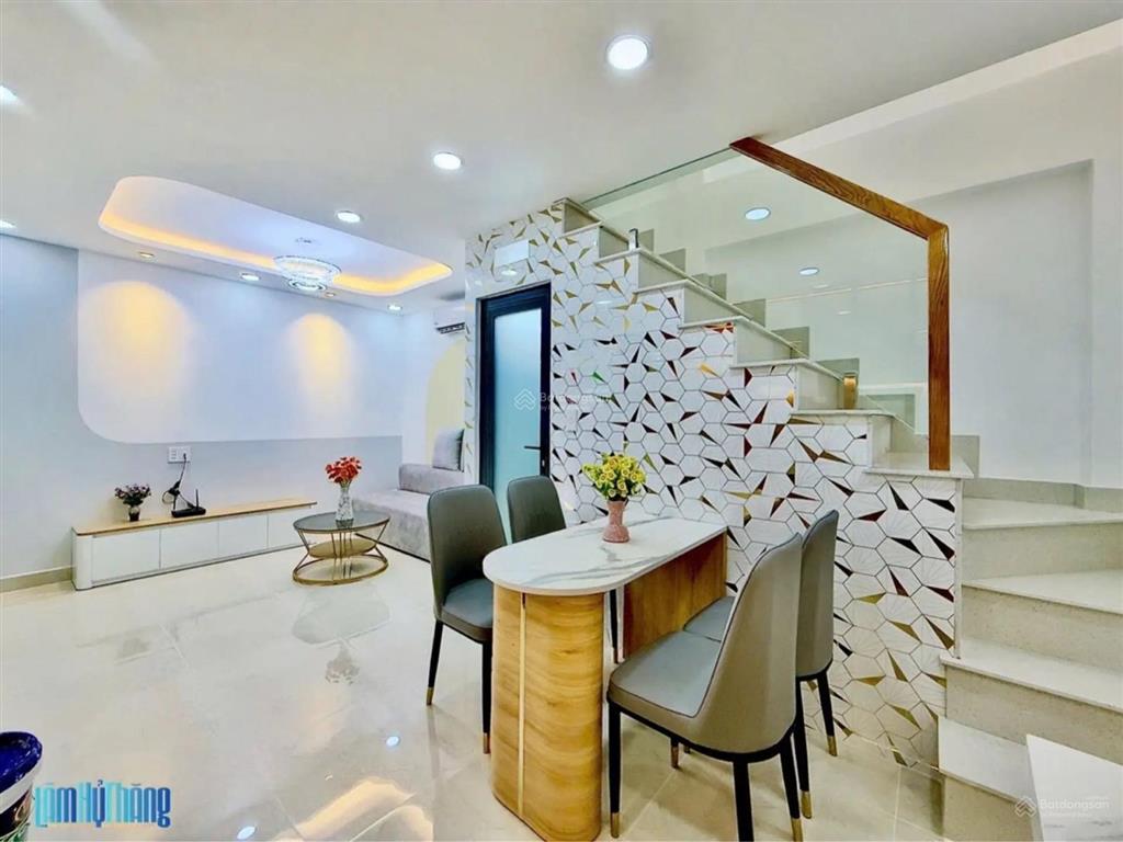 Phú nhuận  phan tây hồ 4.5 tỷ tl. dt 24 m2 (5.7 nở hậu 6 4) 47m2 sàn sử dụng siêu phẩm nhà