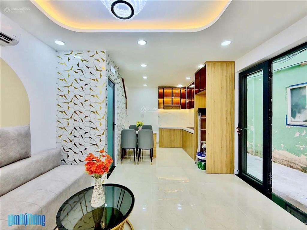 Phú nhuận  phan tây hồ 4.5 tỷ tl. dt 24 m2 (5.7 nở hậu 6 4) 47m2 sàn sử dụng siêu phẩm nhà