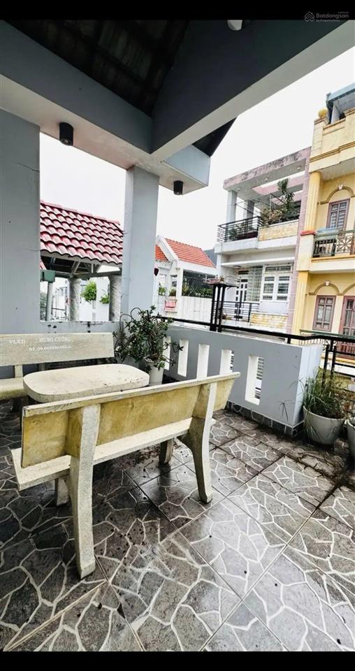 Tân bình  phạm văn bạch 6,75 tỷ tl
dt 50 m2 (4 x 12,5)
hẻm xe hơi 4 tầng btct  4pn nhà 1
