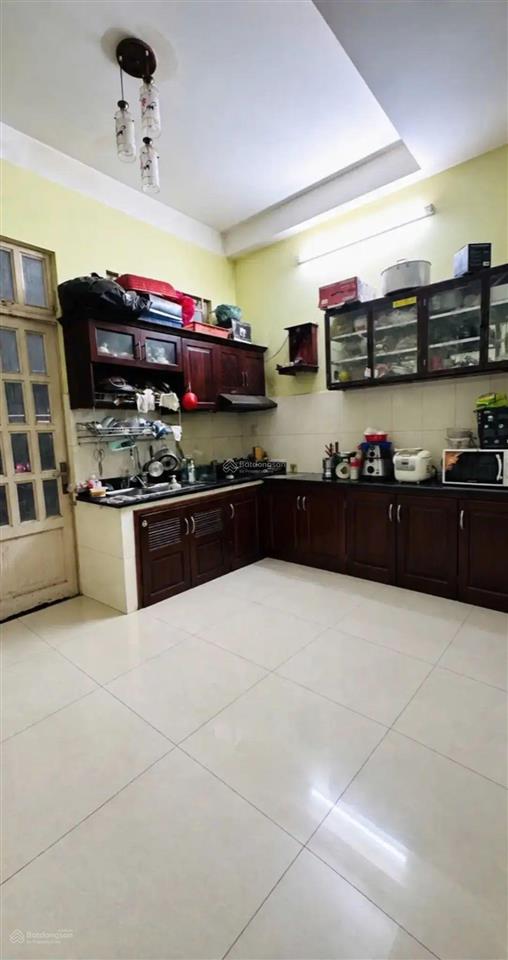 Tân bình  phạm văn bạch 6,75 tỷ tl
dt 50 m2 (4 x 12,5)
hẻm xe hơi 4 tầng btct  4pn nhà 1