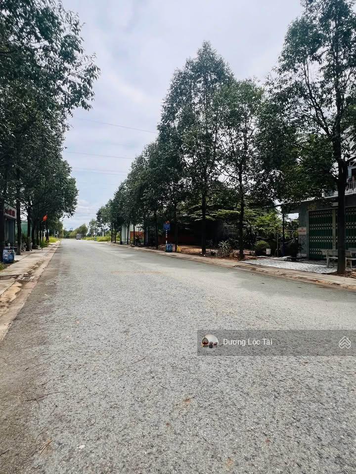 Chủ cần bán gấp lô đất 150m2 đường ng4 full thổ, bê tông 16m, gần trường tiền kinh doanh