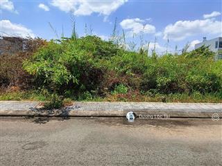 Bán đất nằm ngay kdc đông đúc, sổ hồng pháp lý rõ ràng, 64m2, chỉ 3p đến vinhomes grand park