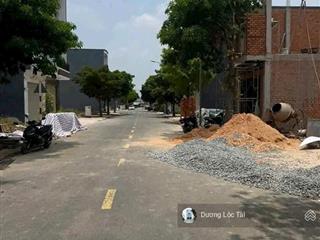 Bán gấp đất kdc đông đúc, 68m2, sổ hồng pháp lý cầm tay sang tên được liền, giá ngợp chính chủ