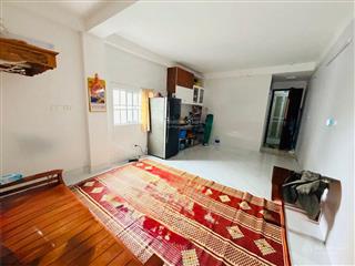 Bán căn hộ chung cư, 46m ngọc thụy long biên, 2,2 tỷ, full nội thất