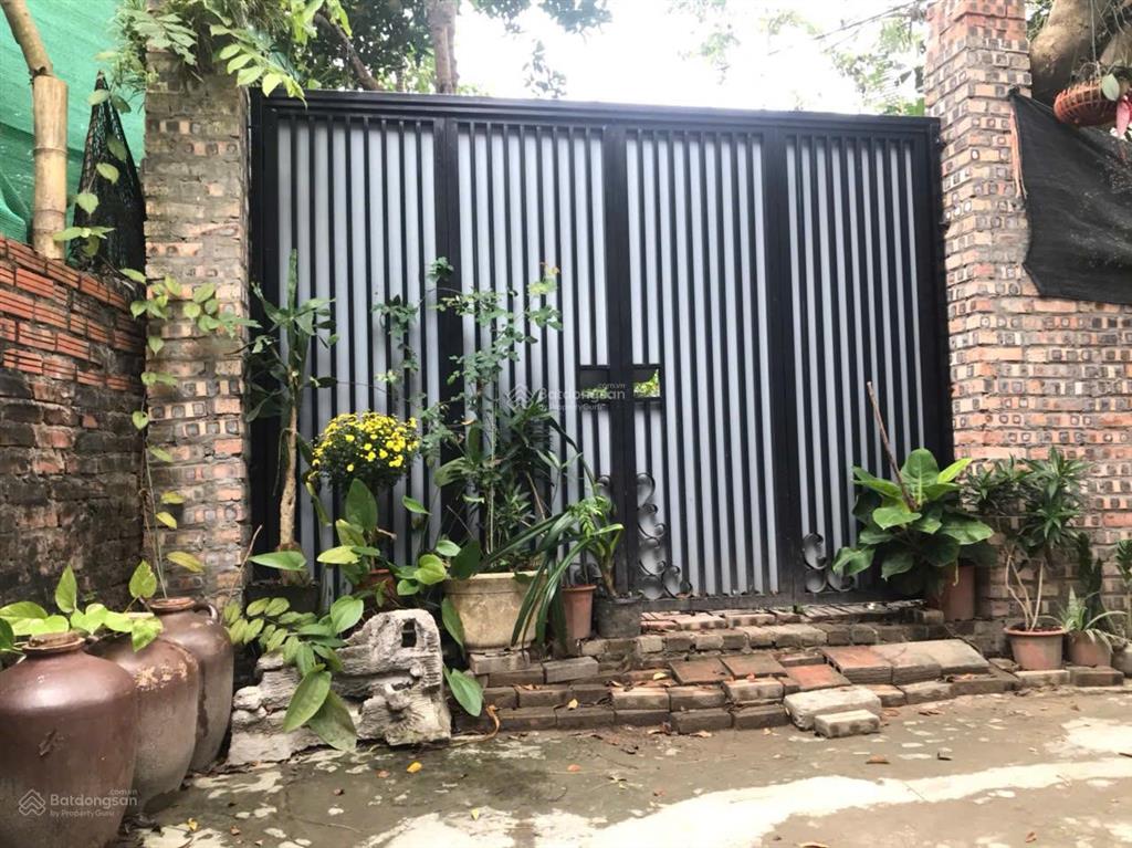 Bán 96m full thổ cư, ngọc thụy, long biên, 10,5 tỷ, ô tô ngủ, sổ đỏ két, có tường nhà c4,