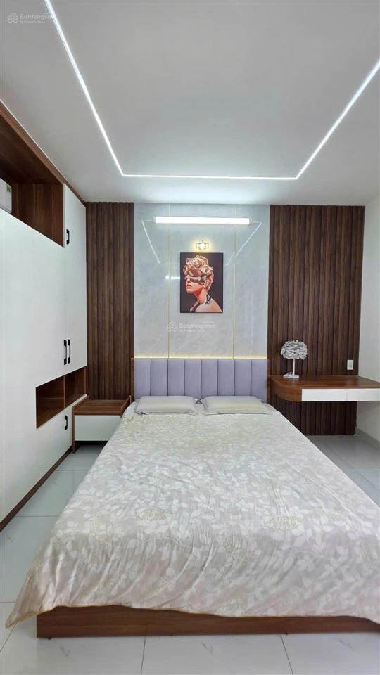Nhà 5 tầng ngay bình trị đông 4 x 14 m đường 5m full nội thất chỉ hơn 6 tỷ xíu