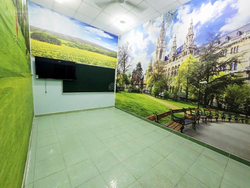 Chợ bà hom cũ  ngang khủng 8 x 11m  nhỉnh 6 tỷ