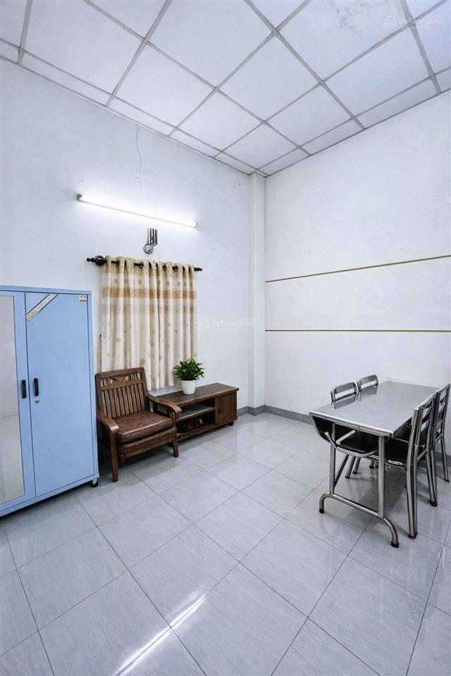 Ngay khu tên lửa nhà 2 tầng 4 x 24m đường nhựa 7m nhỉnh 8 tỷ