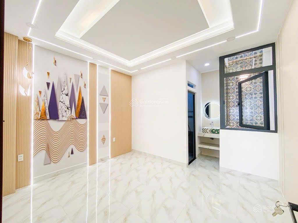 Siêu phẩm nhà mới  ngay ngã tư 4 xã  hẻm xe tải tránh  nhà 5 tầng 4 x 16m nhỉnh 7 tỷ.