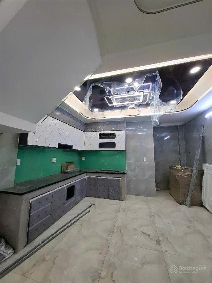 Lê văn quới  4.5 x 12m  5 tầng  xe hơi ngủ trong nhà tặng full nội thất  nhỉnh 7 tỷ