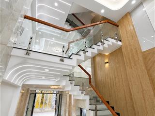 Siêu phẩm nhà 6 tầng  64m2  ngay ngã tư bốn xã  xe tải thông tứ tung nhỉnh 8 tỷ