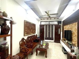 Bán gấp nhà lê hồng phong, 7,65 tỷ, 31m2, full nội thất 40m ra ô tô . cc 0879 888 ***