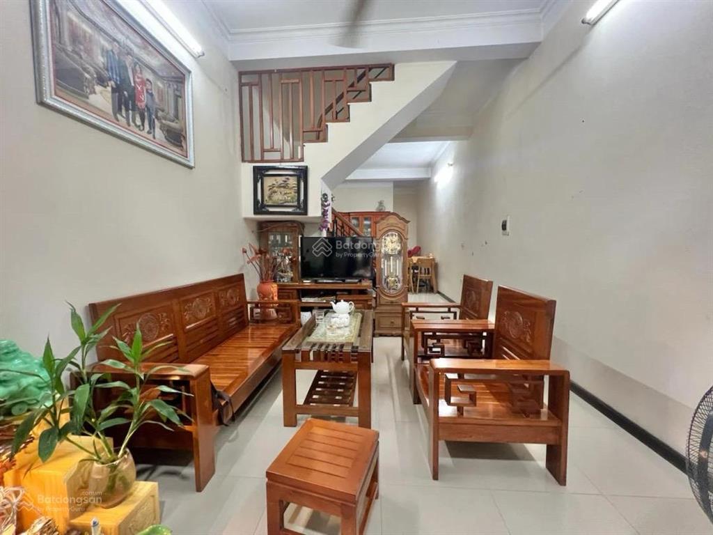 Bán gấp nhà cầu trắng, dt 51m2 4 tầng hơn 7 tỷ, gần kđt văn quán, trục chính trần phú. 0879 888 ***