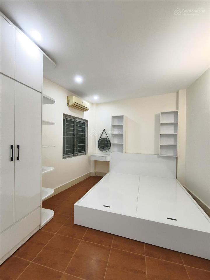 Bán gấp nhà cầu trắng, dt 51m2 4 tầng hơn 7 tỷ, gần kđt văn quán, trục chính trần phú. 0879 888 ***