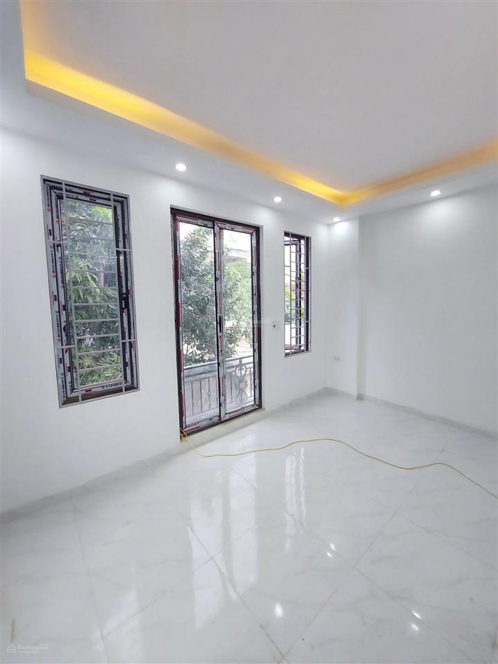 Chỉ 2.7 tỷ có ngay căn 40m²*4t tại chương mỹ. 4pn, ngõ oto qua cửa. thoáng 2 mặt. cực hiếm