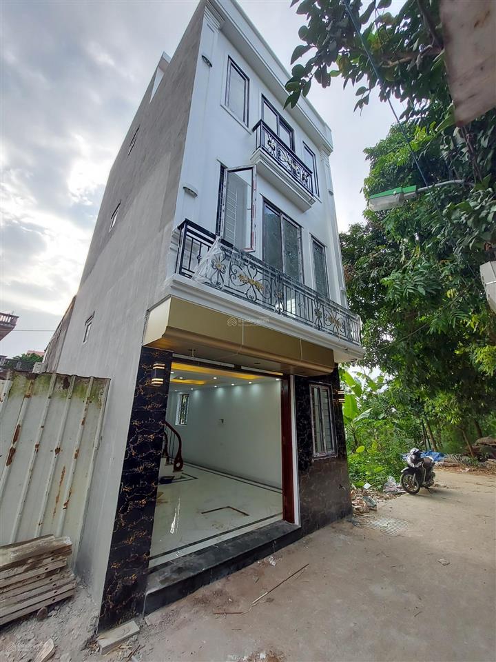 Chỉ 2.7 tỷ có ngay căn 40m²*4t tại chương mỹ. 4pn, ngõ oto qua cửa. thoáng 2 mặt. cực hiếm