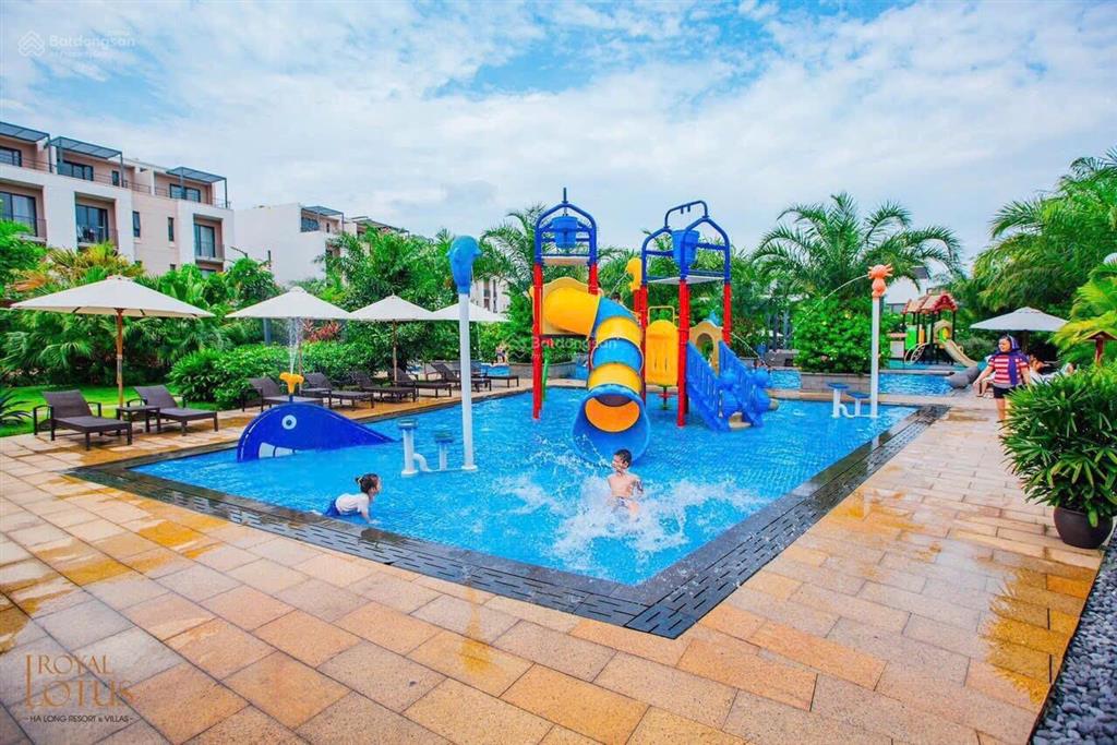 Mỗi em có liền kề 8tỷ5 hướng đông nam sẵn dòng tiền 20triệu cần bán, cách biển 100m full nội thất