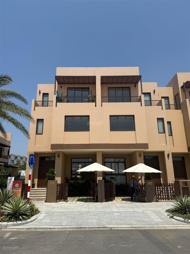 Villa 3pn bàn giao full nội thất, sổ lâu dài, có bể bơi riêng chiết khấu lên tới 35%